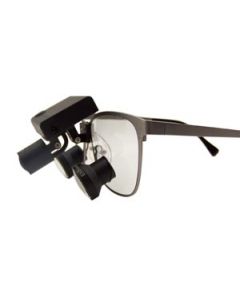 ergonoptix-d-light-micro-wireless-on-TTL-loupes-clean-300-left